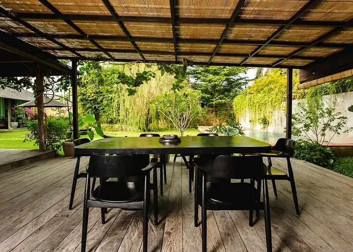 Oasiiis Archive - 2br Rustic Villa *