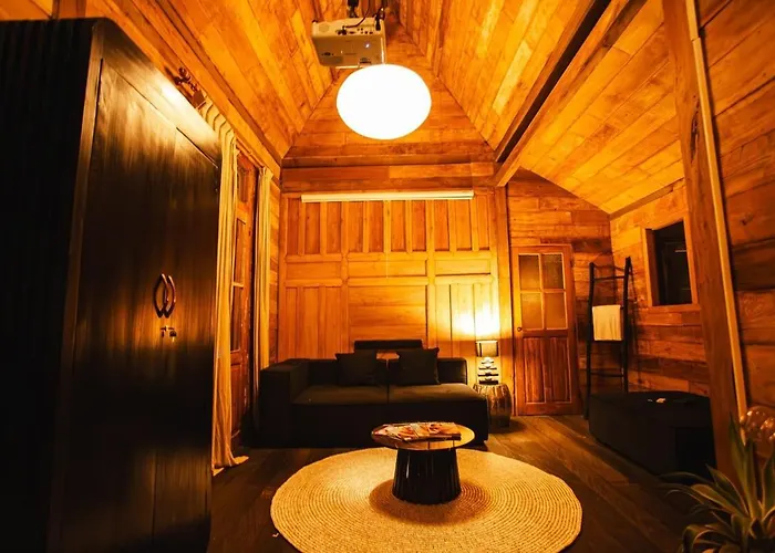 Villa Oasiiis Archive - 2br Rustic *