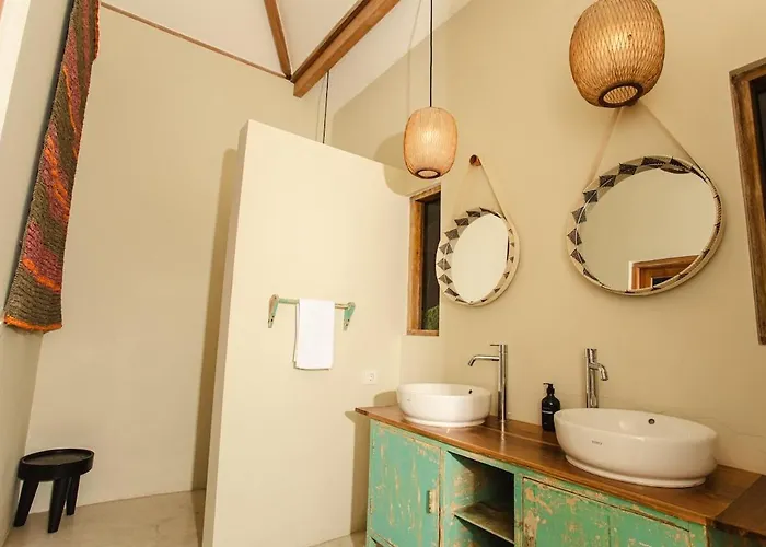Villa Oasiiis Archive - 2br Rustic Canggu